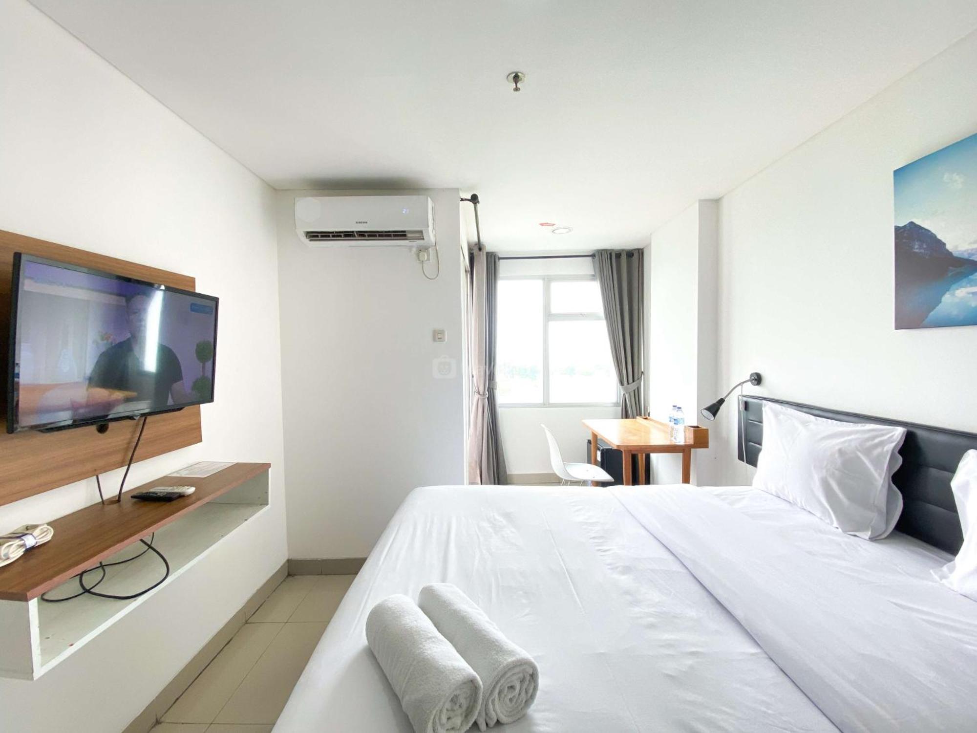 Enjoy Living Studio At Enviro Apartment By Travelio Cikarang Exterior photo