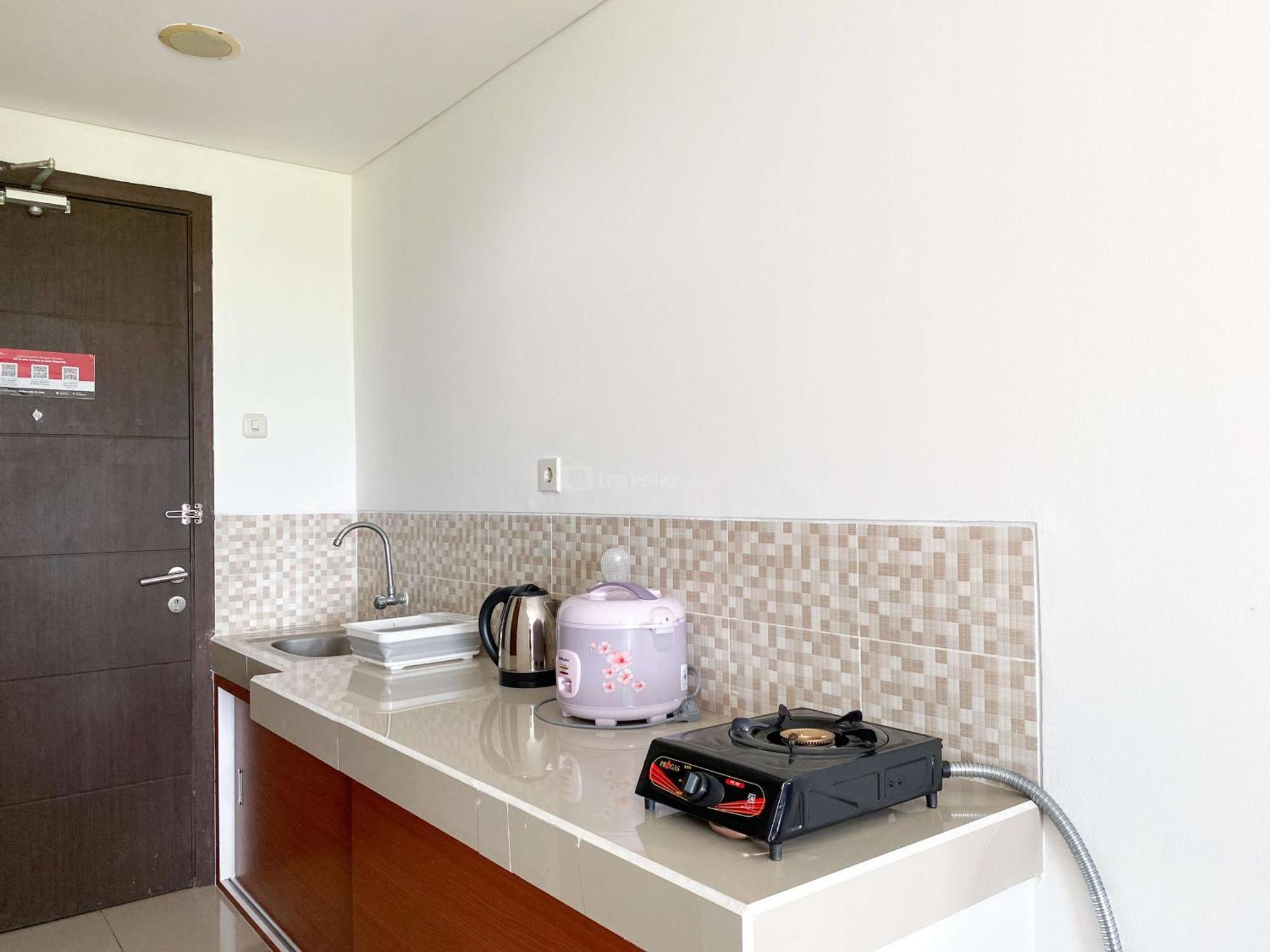 Enjoy Living Studio At Enviro Apartment By Travelio Cikarang Exterior photo